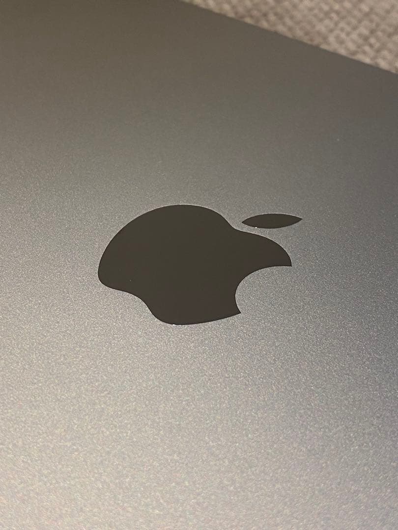 【美品】MacBook Air M2 16GB 13インチ 1TB