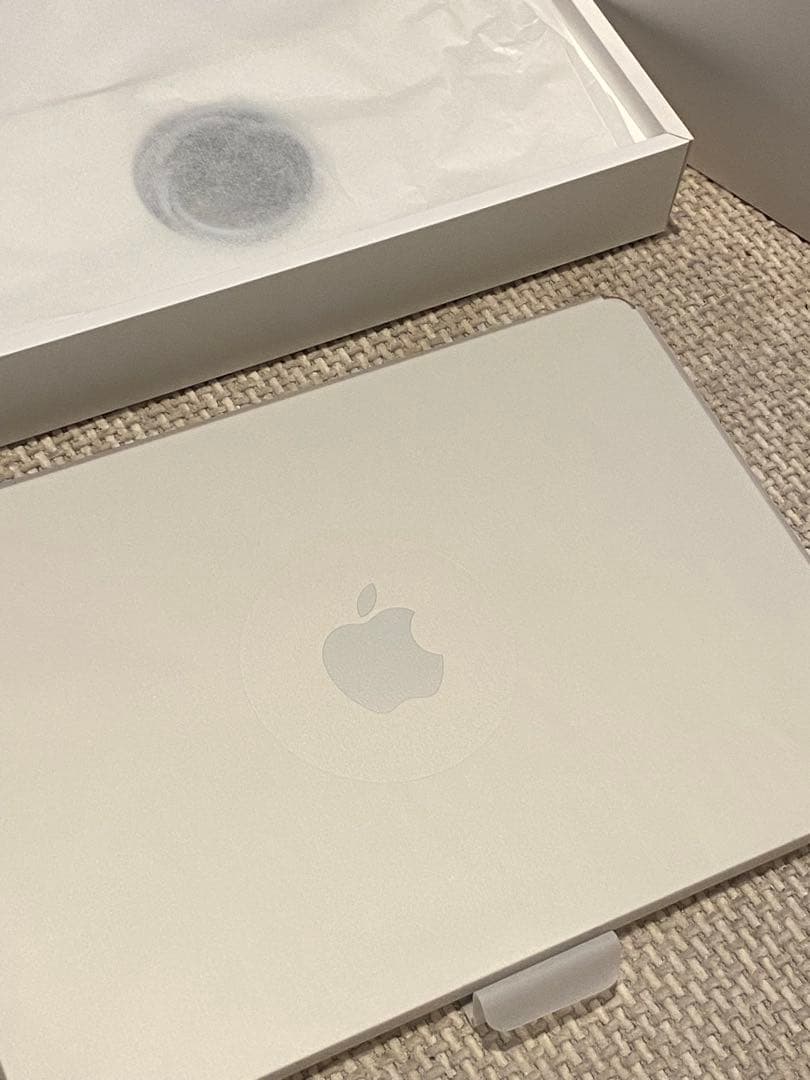 【美品】MacBook Air M2 16GB 13インチ 1TB