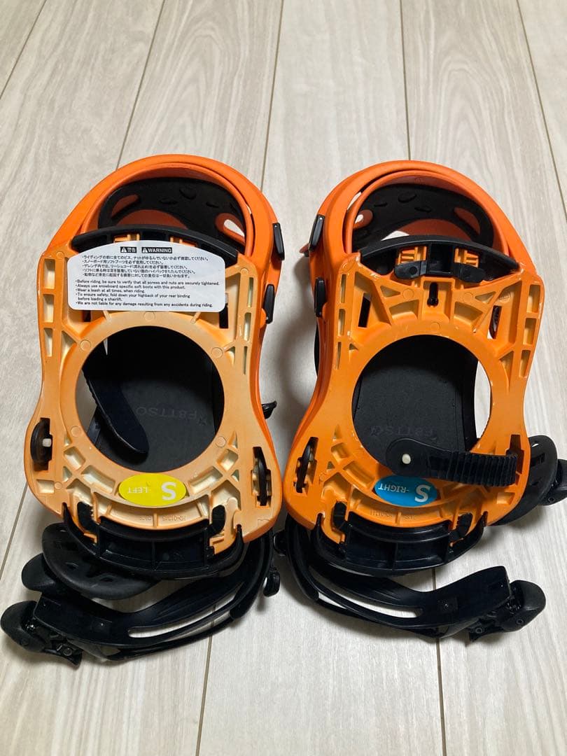 スノーボード　ビンディング