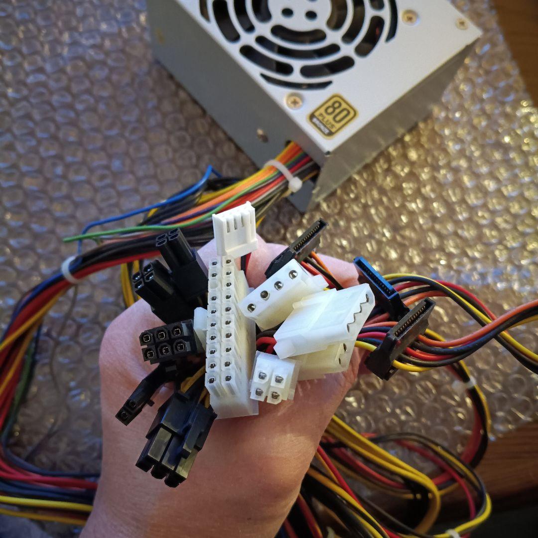 Mini-ITX PCパーツセットR5 2600/X470/16GB/SFX電源