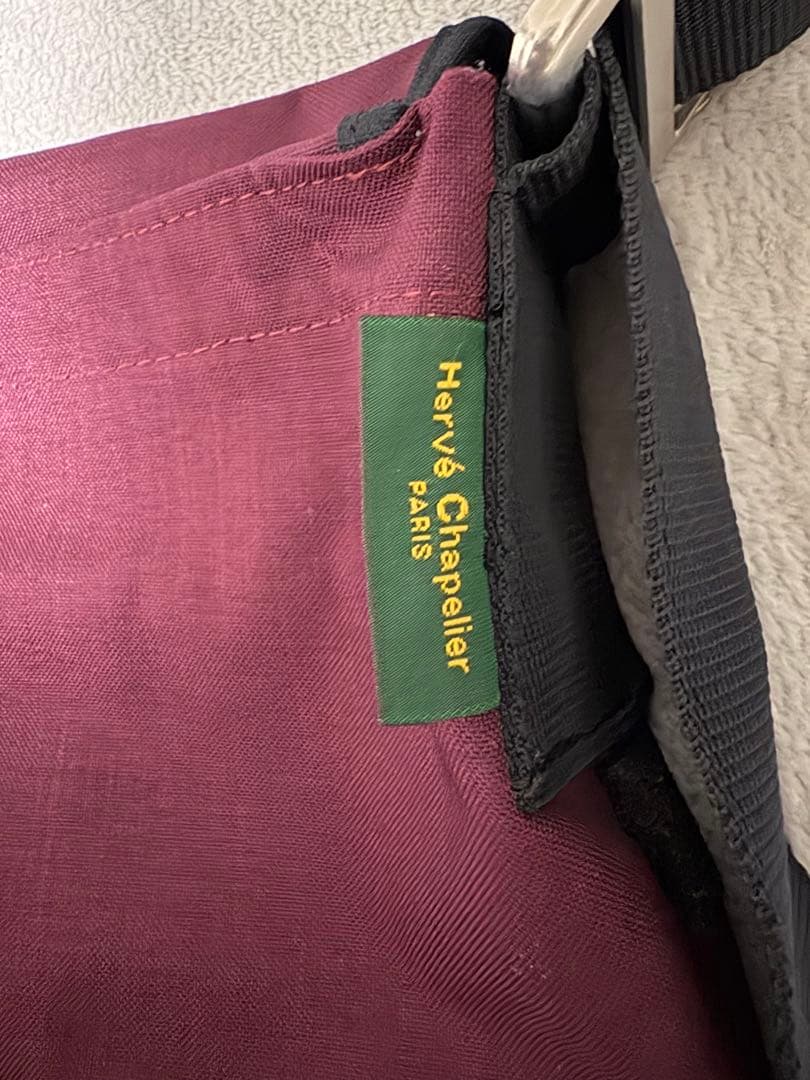 エルベシャプリエ　メッセンジャーバッグ　フランス製