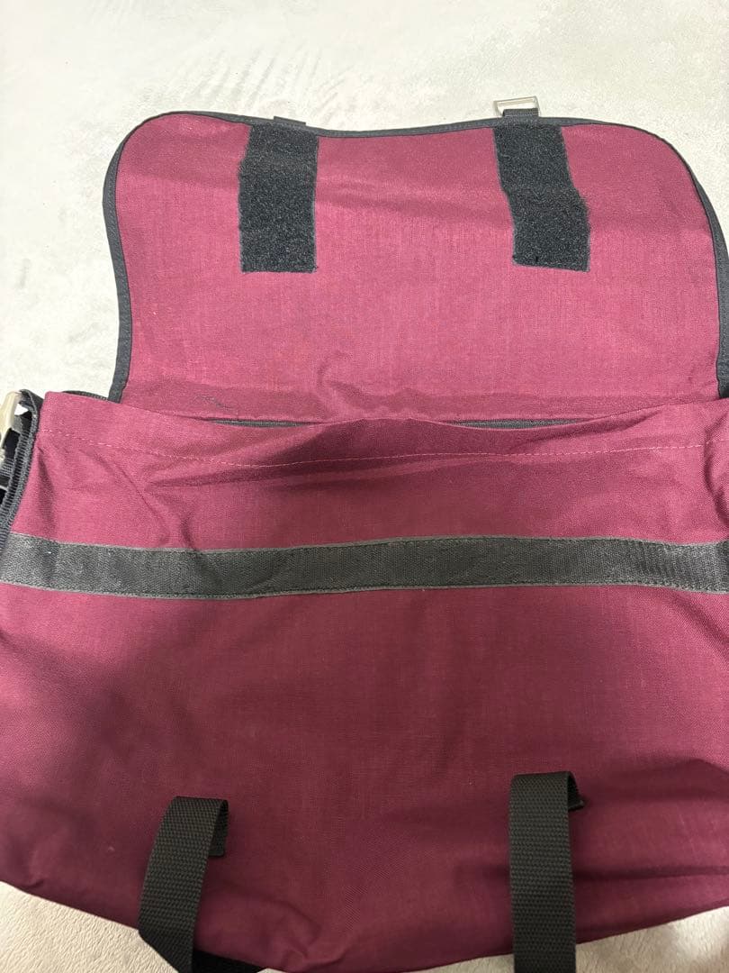 エルベシャプリエ　メッセンジャーバッグ　フランス製