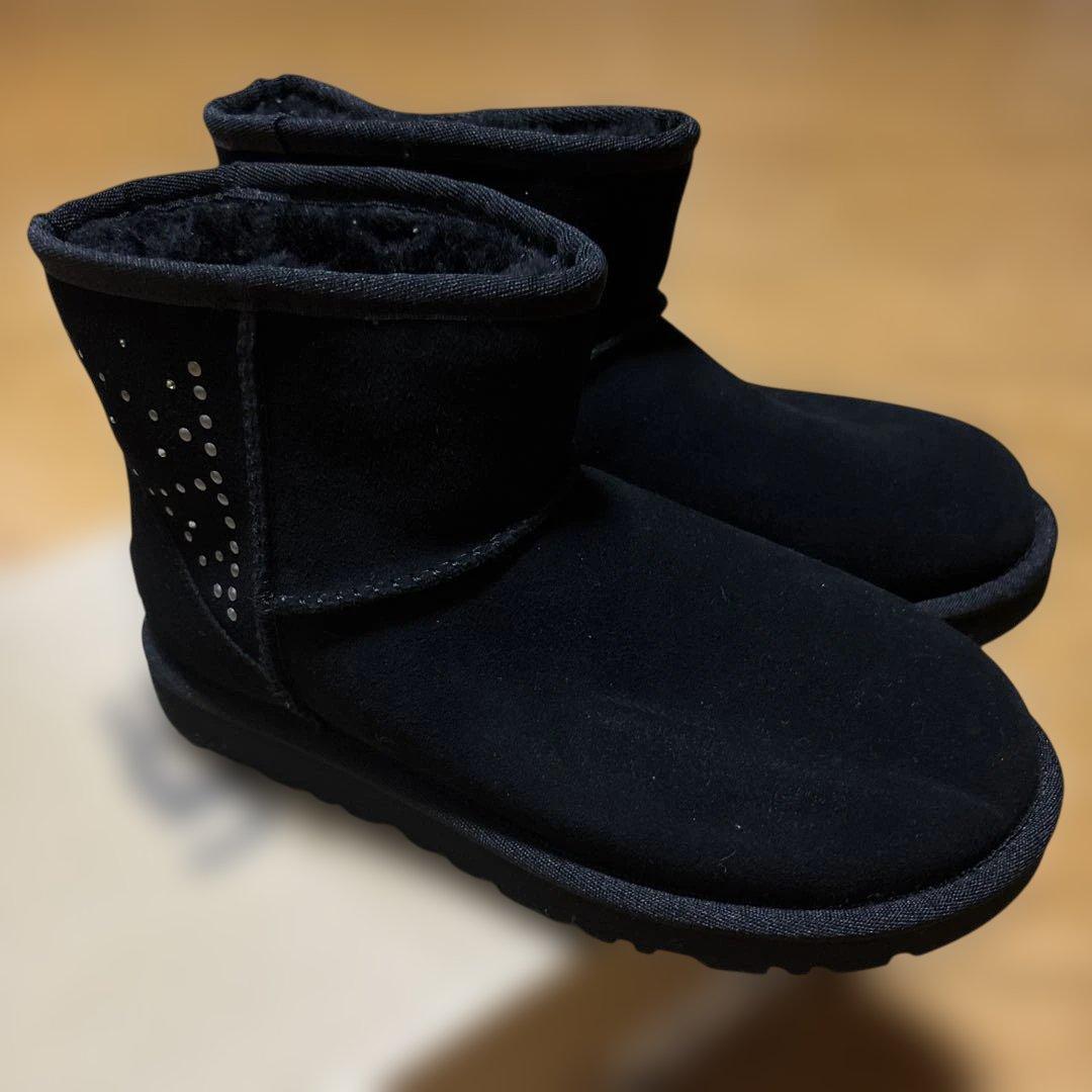 ミーハー UGG ブラック ムートンブーツ ストーン