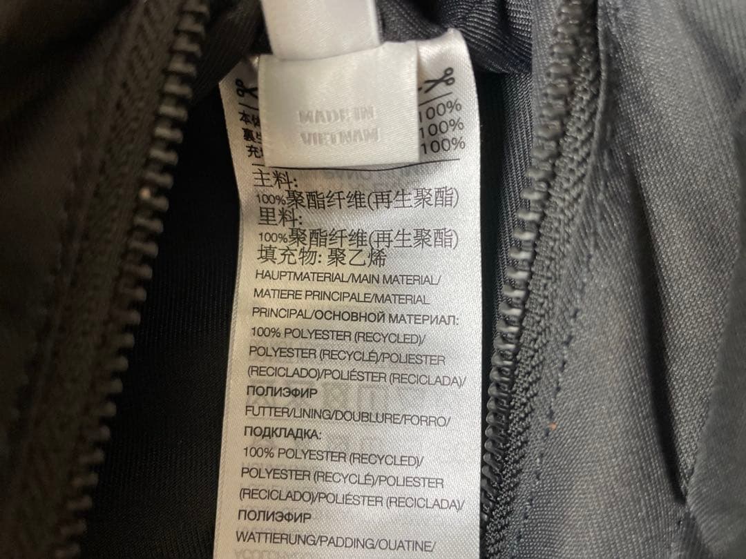 【美品】Y-3 ヨウジヤマモト ボディバッグ 黒 男女兼用