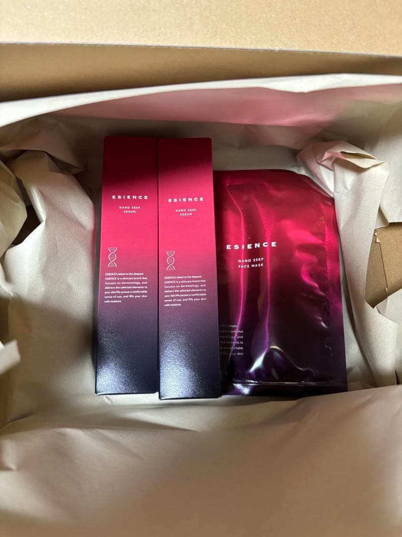 ESIENCE 浸透型美容液 90%水分