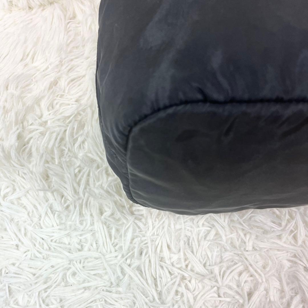 PRADA プラダ ポーチ マルチケース 小物入れ 巾着型