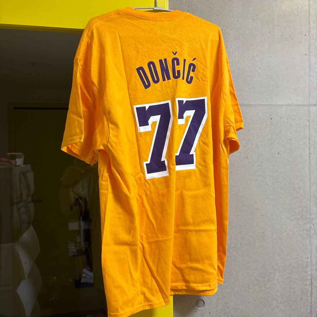 【SALE】LAKERS ルカ ドンチッチ 限定非売品Tシャツ(未使用)