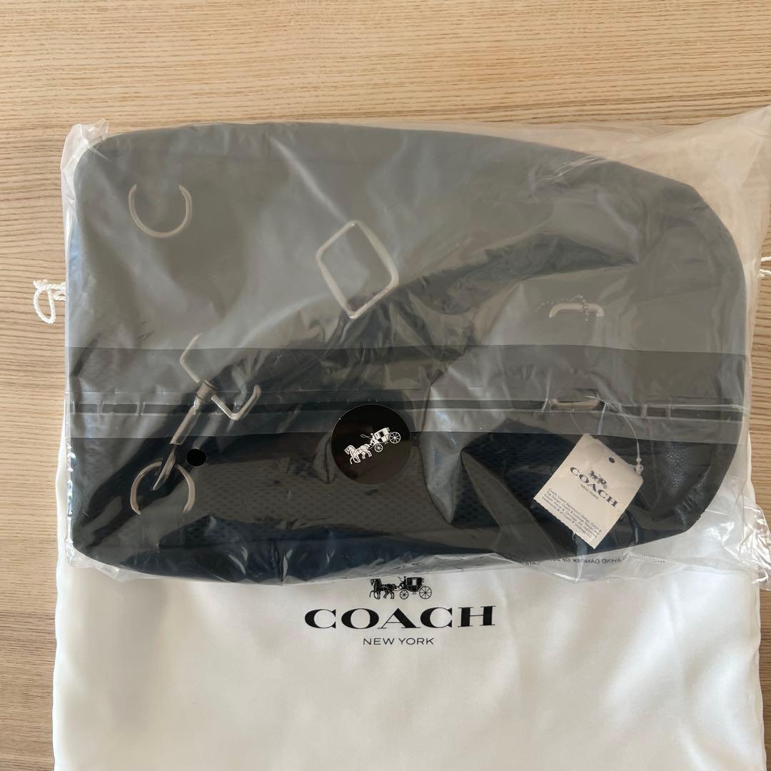 kuu様　coach バッグF49318 ブラック×デニムミッドナイトネイビー
