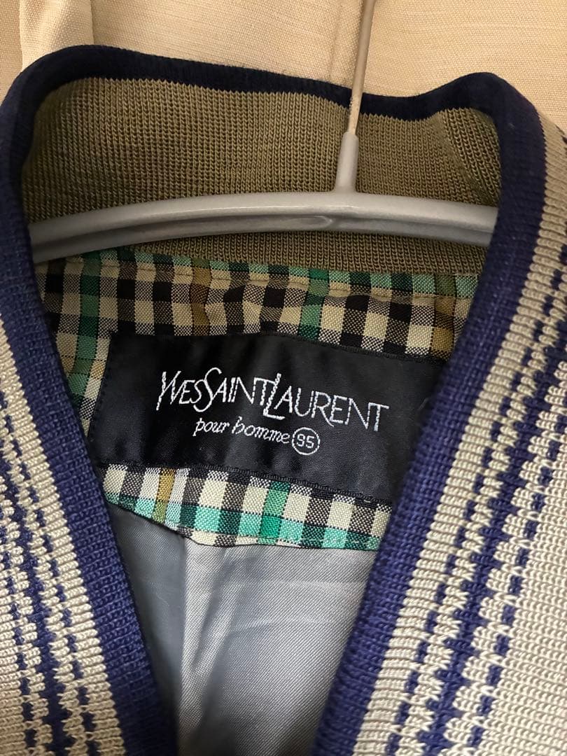 イヴ・サンローラン ブルゾン