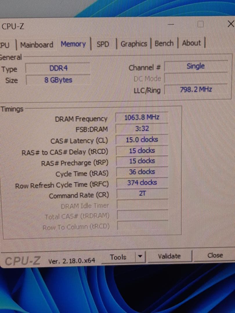 自作PC　第8世代i3・8GB・SSD128GB・RX550・Win11正式対応