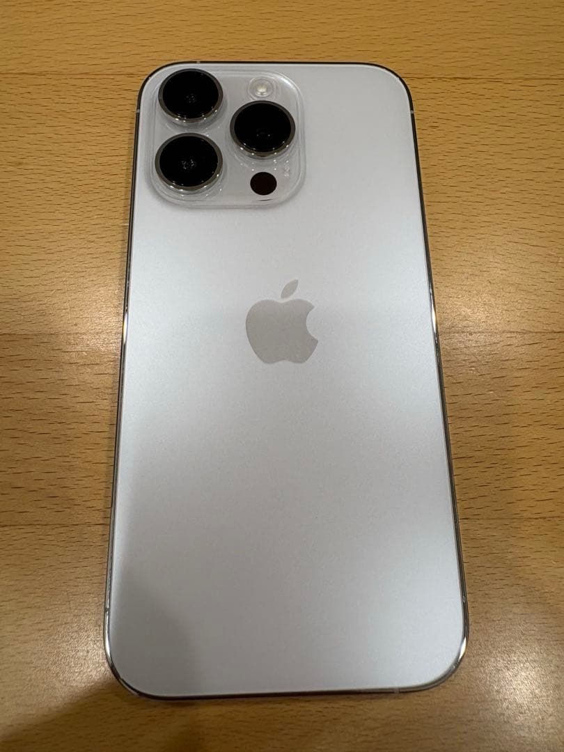 【外観新品同様】 iPhone 14 Pro シルバー 128GB 本体