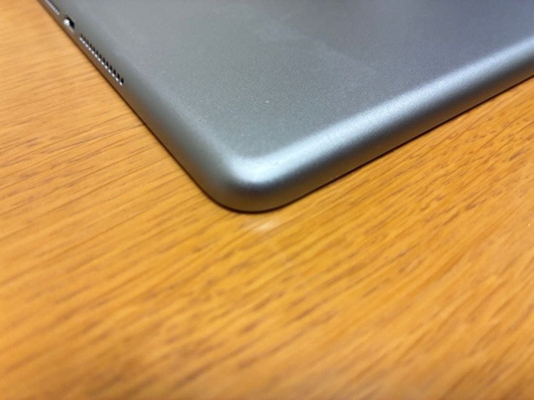 iPad 第6世代 128GB （A10）Wi-Fi モデル 美品 動作確認済