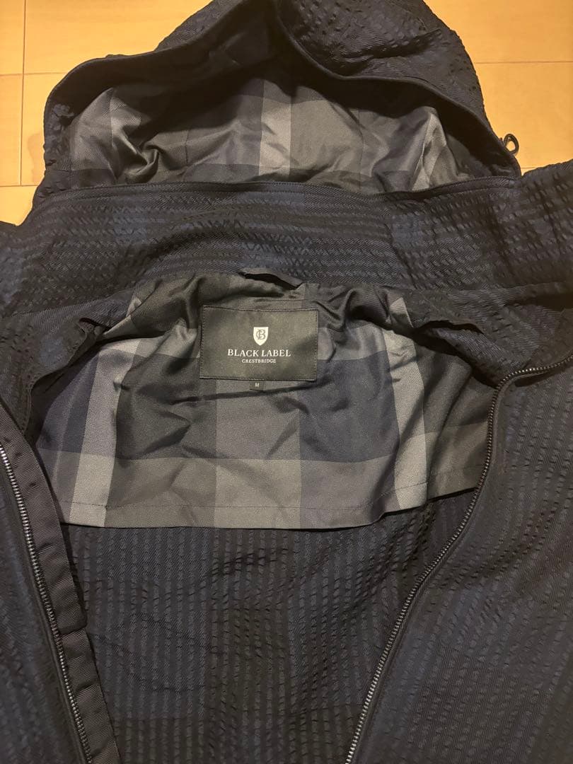 タグ付　新品未使用　BLACK LABEL フード付きジャケット　Mサイズ