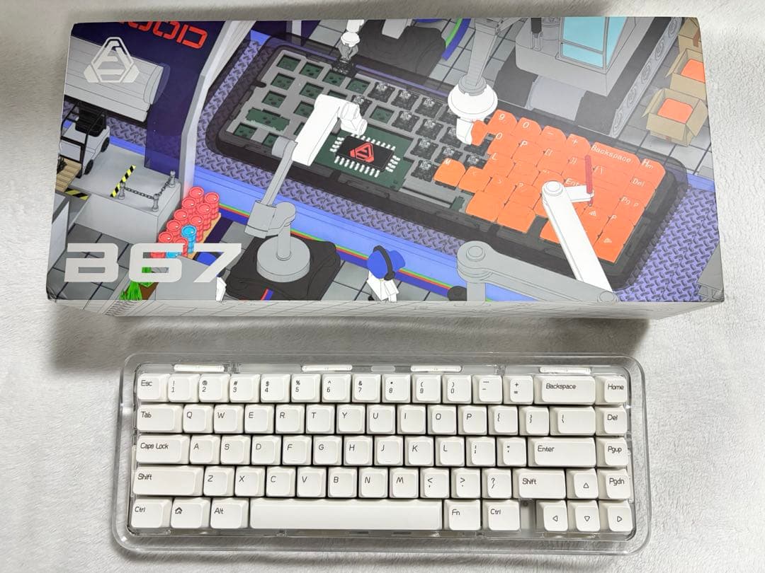 【美品】 First Blood B67メカニカルキーボード