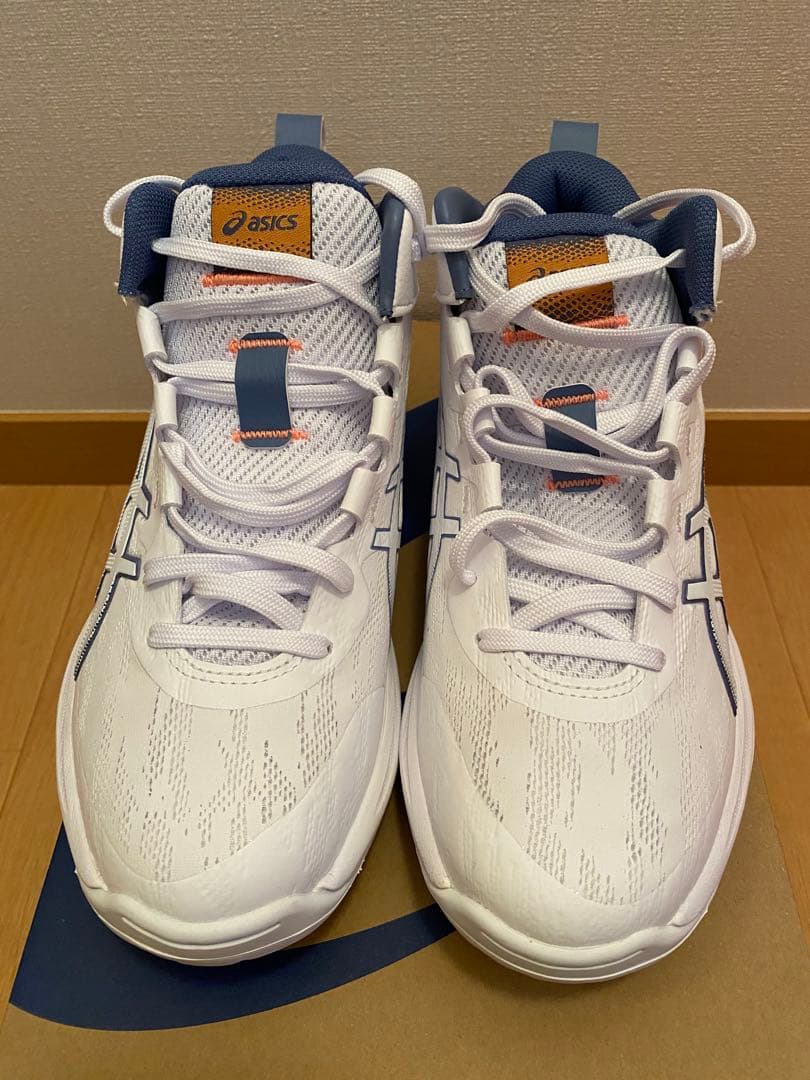 asics バスケットボールシューズ　ゲルフープV17 ホワイト　デニムブルー