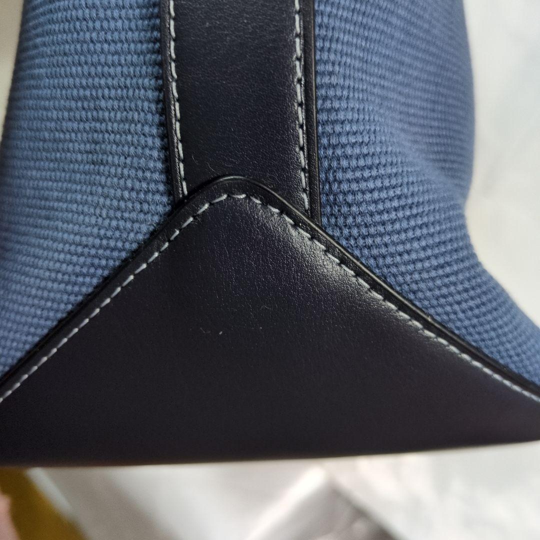 日曜日までお値引き　コーチ　キャンパス地　トートバック