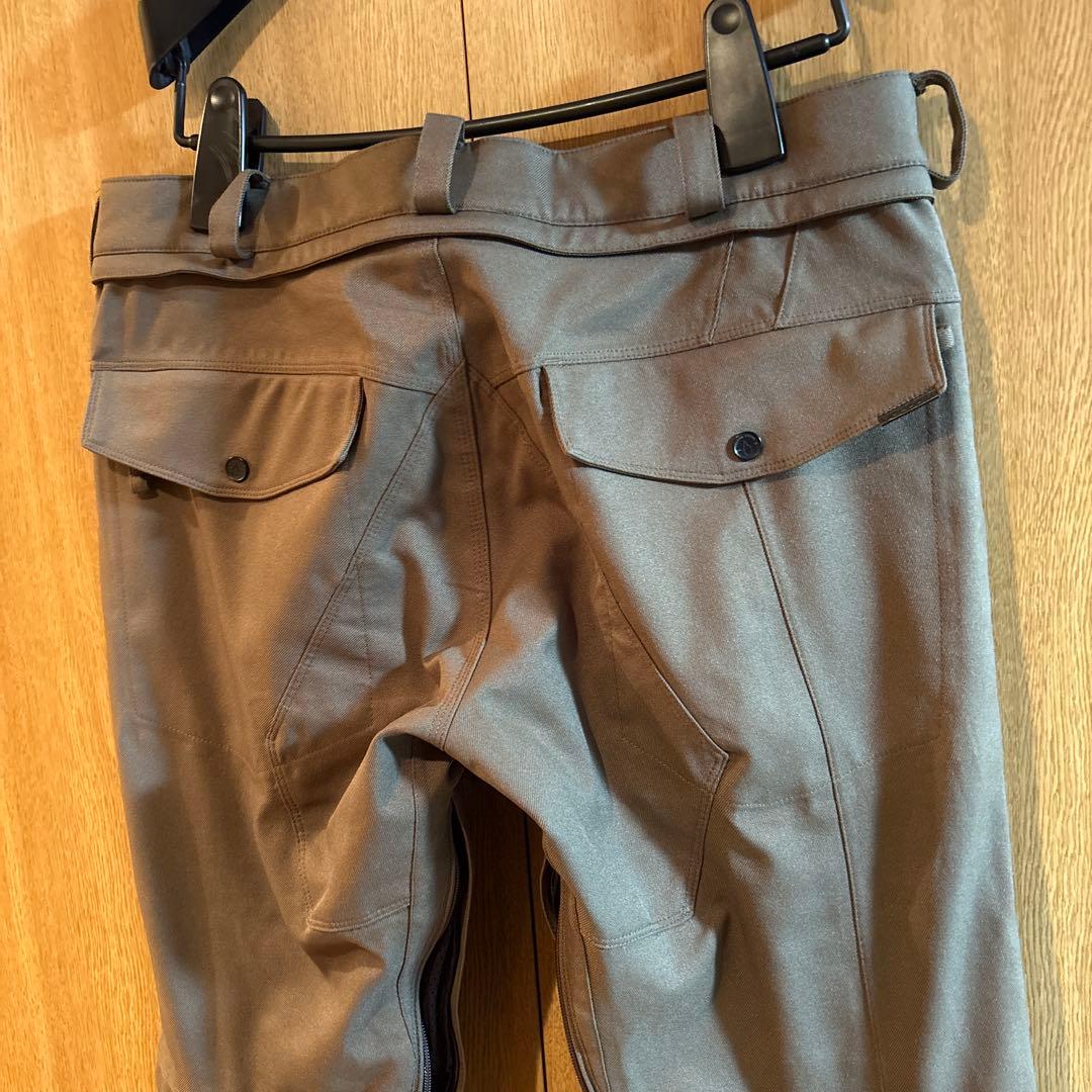 男性用 VOLCOM ボルコム スノーボードウエア パンツXL