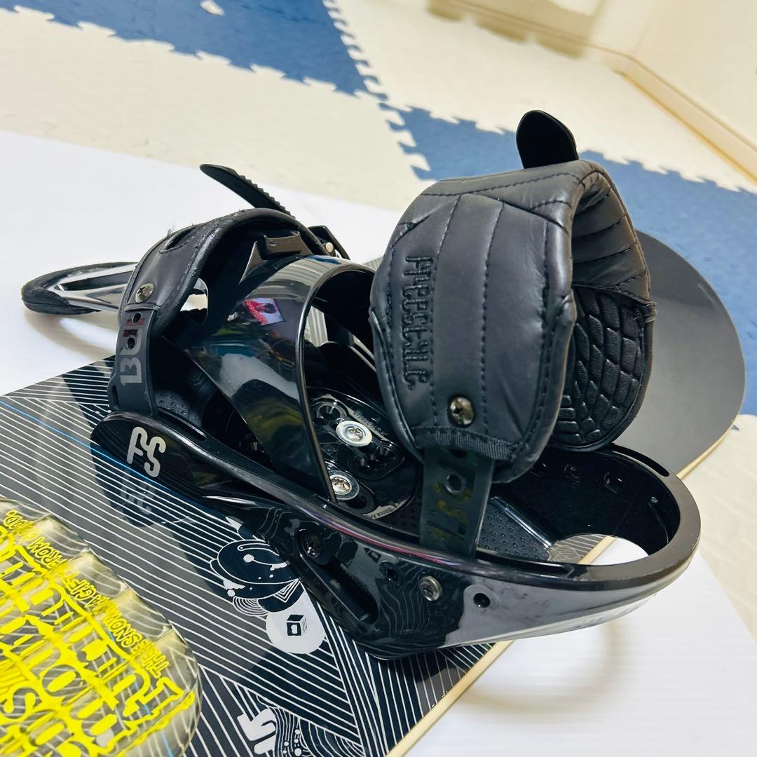 【美品】BURTON CLASH スノーボード ビンディング付き Mサイズ