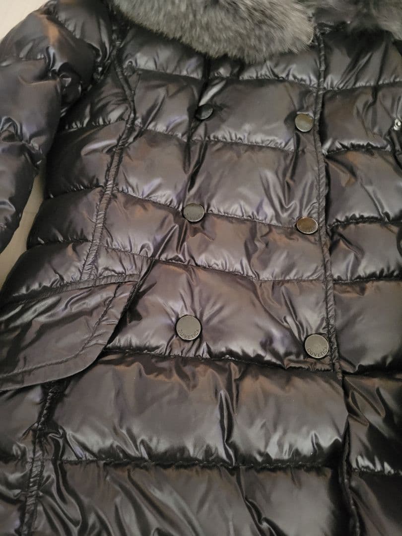 DUVETICA　ファー付き黒ロングダウンジャケット
