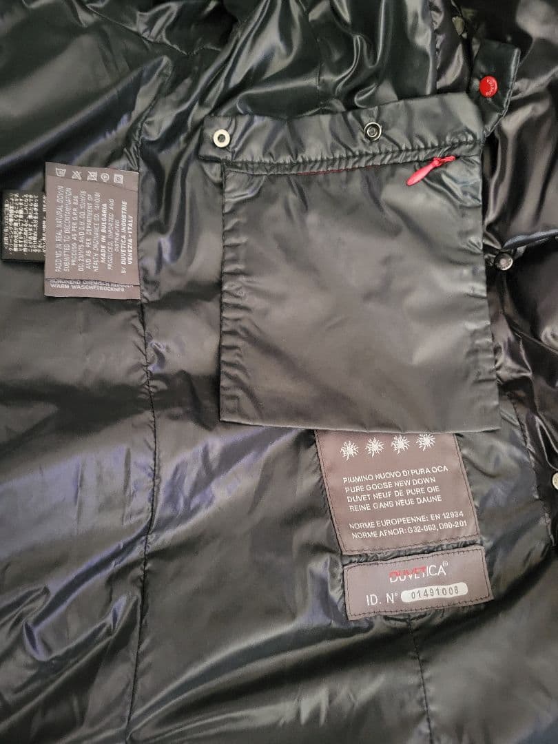 DUVETICA　ファー付き黒ロングダウンジャケット