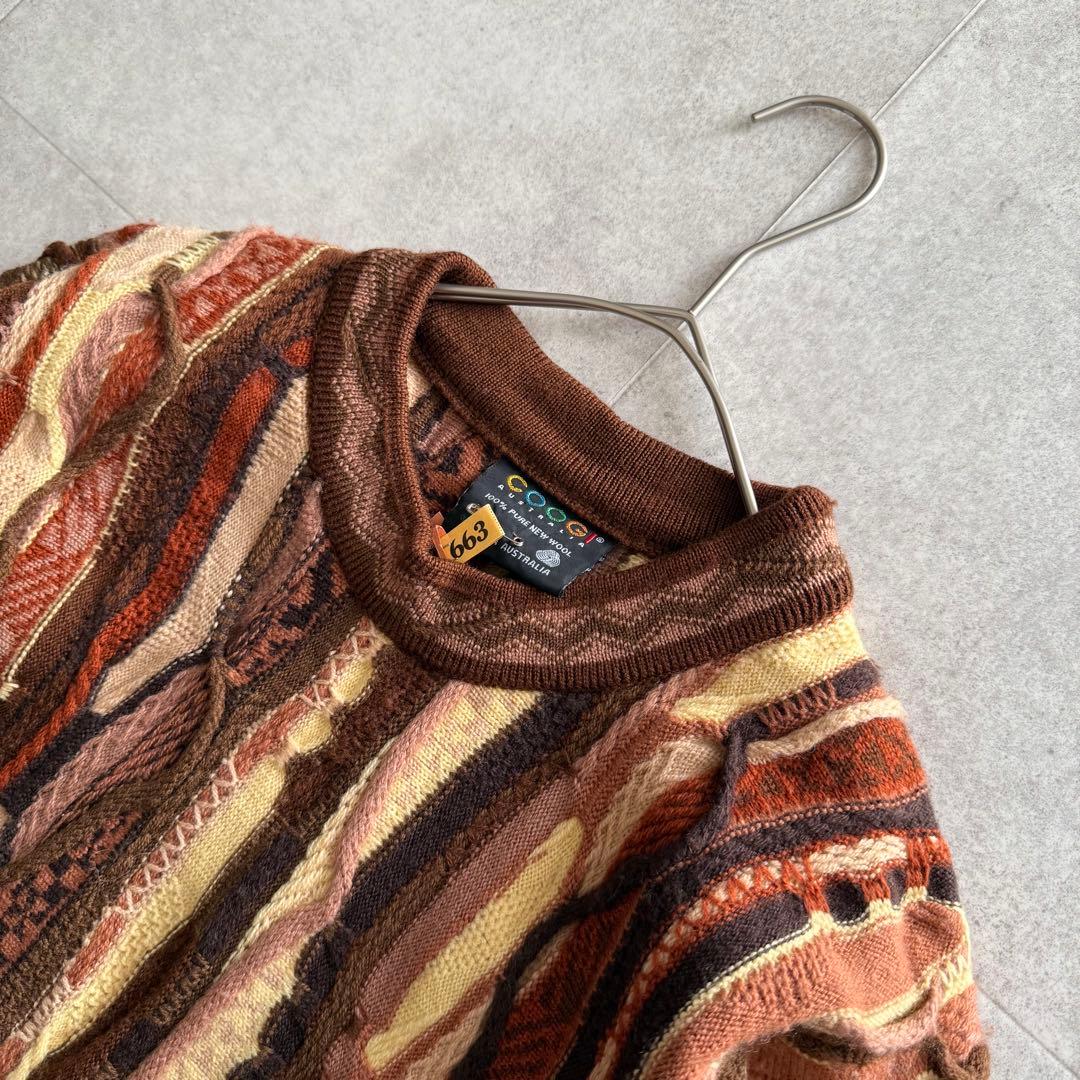 クージー　3D編みニット　セーター　マルチカラー　ブラウン系　長袖
