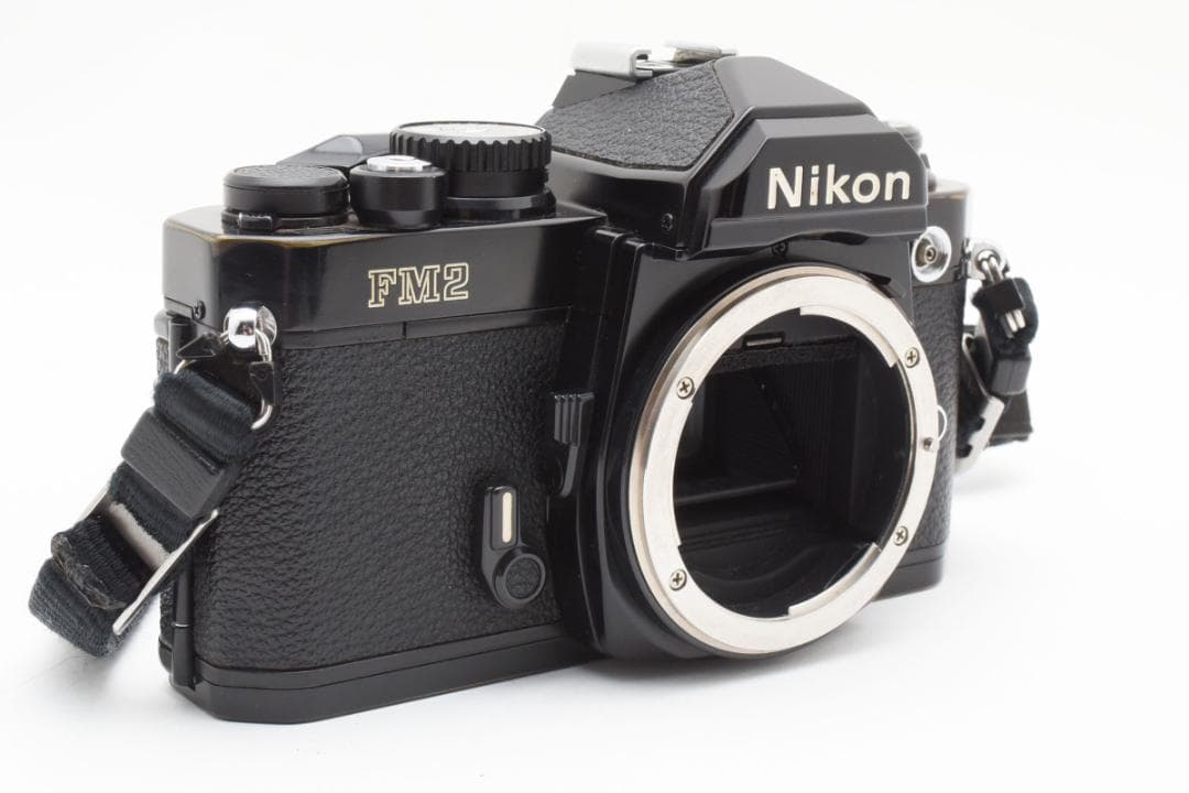 超美品 ニコン NEW FM2 ブラック フィルム　モルト新品交換済 M250