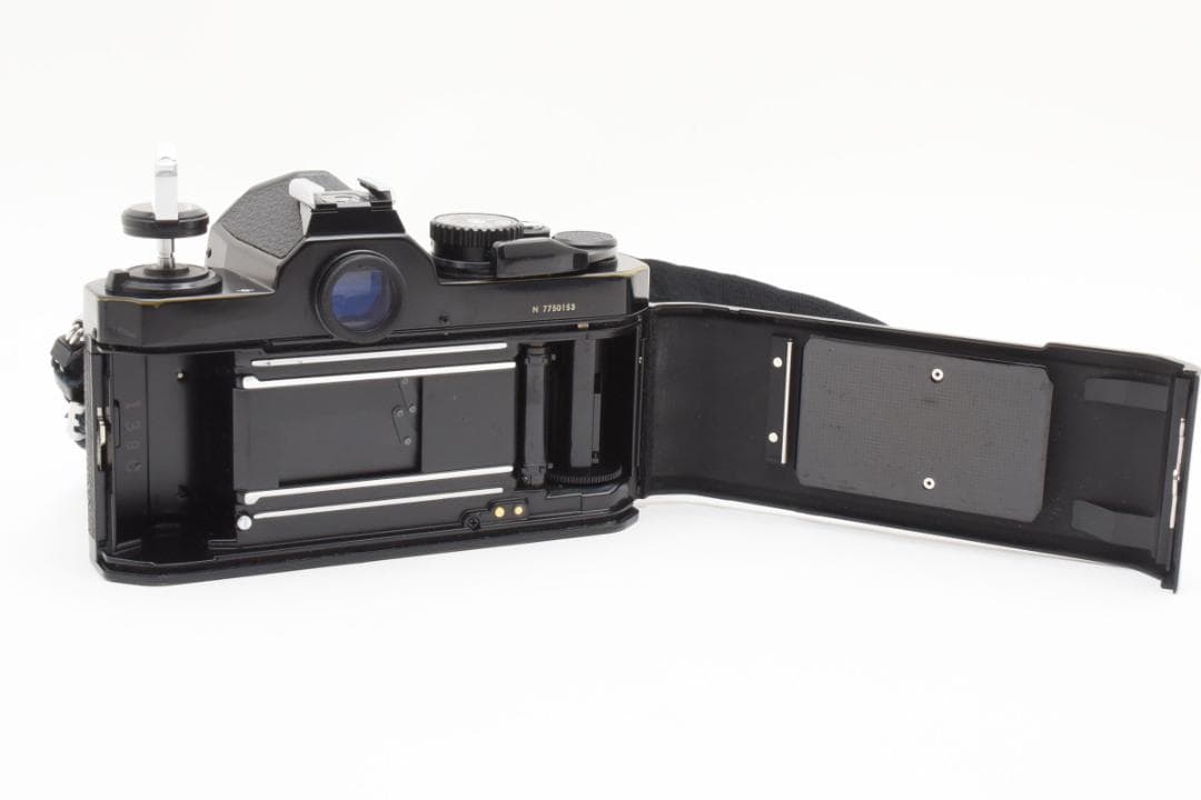超美品 ニコン NEW FM2 ブラック フィルム　モルト新品交換済 M250