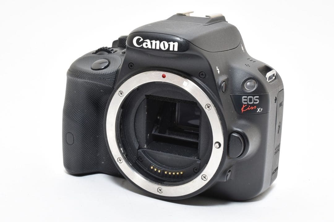 Canon EOS Kiss X7 デジタル一眼レフカメラ