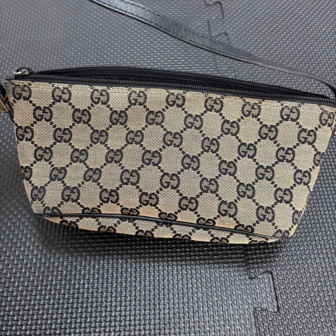 GUCCI GGパターン ポーチ ベージュ/ブラック