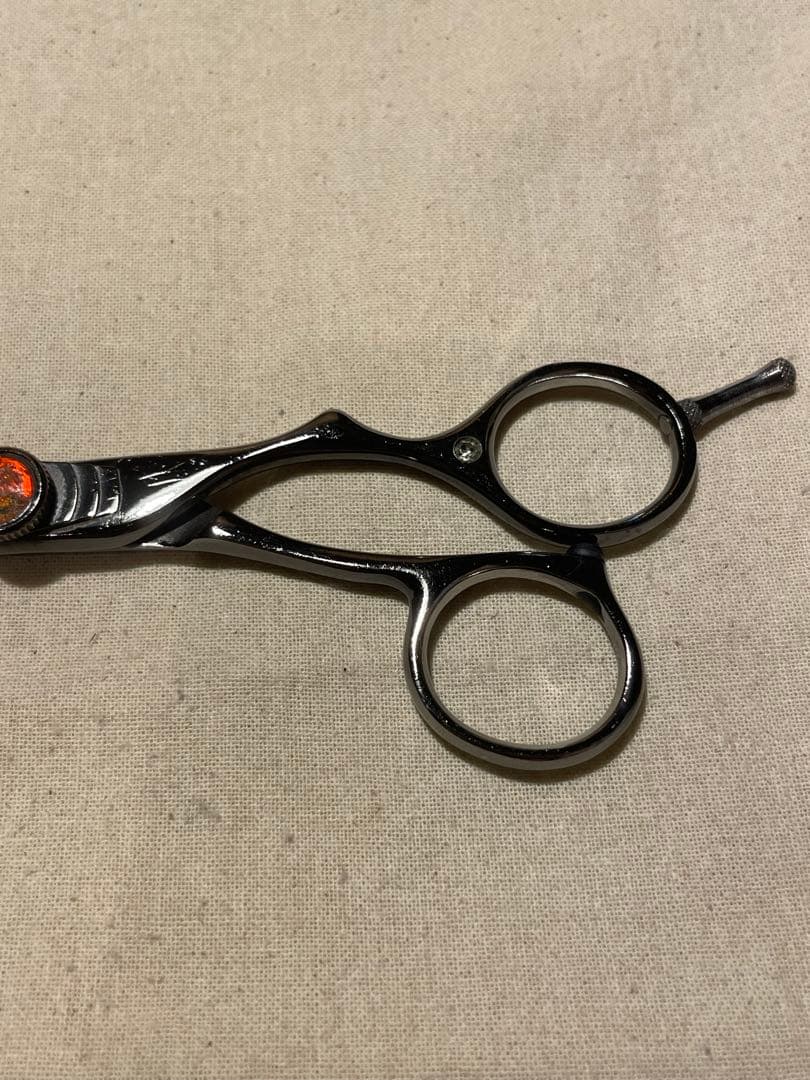 マツザキ　シザー　美容師　matsuzaki