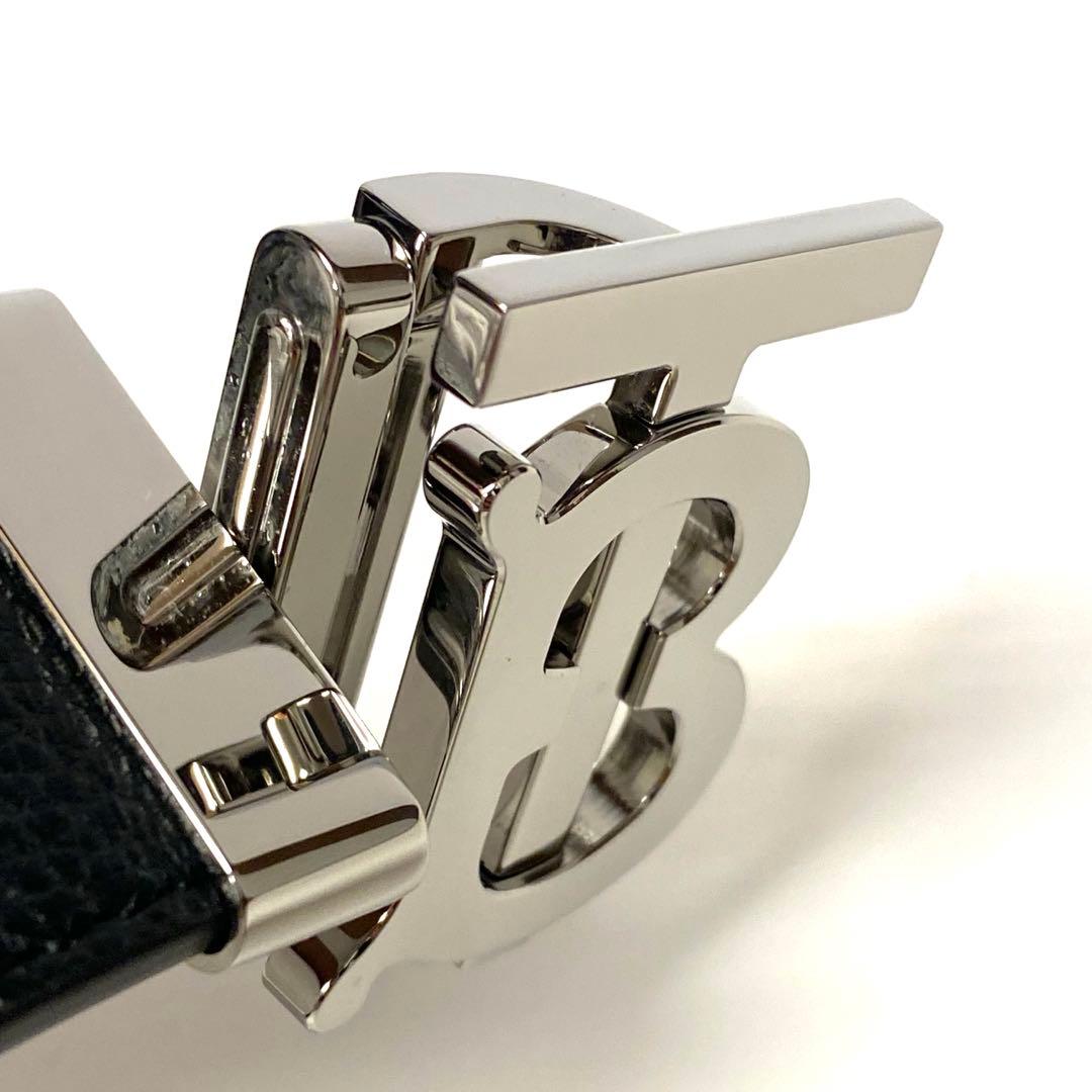 試着程度　定価8.3万　 バーバリー リバーシブル レザー TBベルト TBロゴ