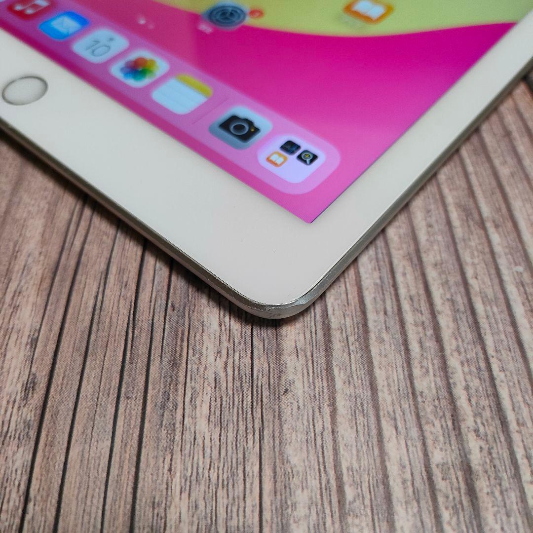 iPad 第6世代 32GB SIMフリー