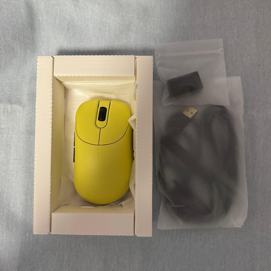 outset AX Wireless（4K）イエロー