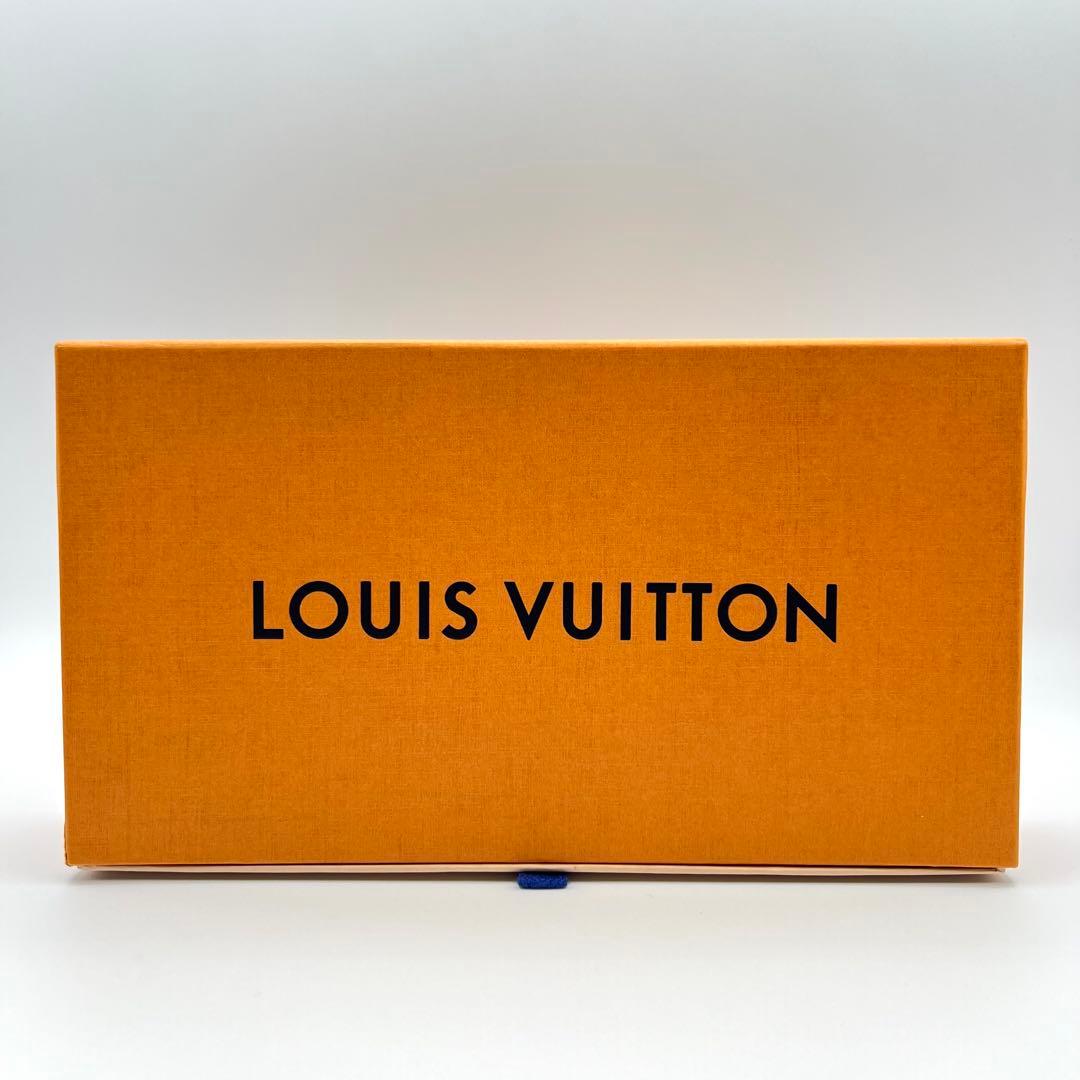 【A級美品】ルイヴィトン　VUITTONジッピー エピ ICタグ内蔵反応⭕️