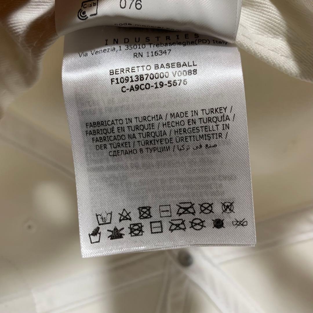 モンクレール　キャップ　デカワッペン　帽子　ホワイト　国内正規品 4K19