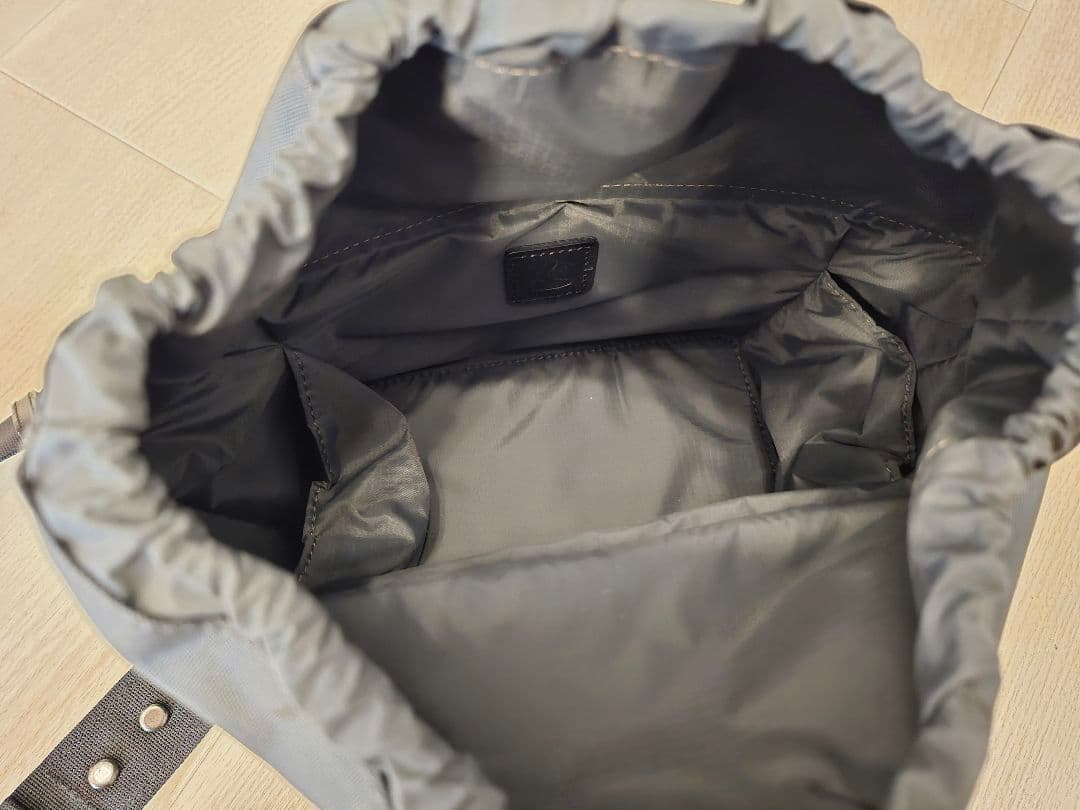 土屋鞄 ザ・シーンズ カメラバッグ