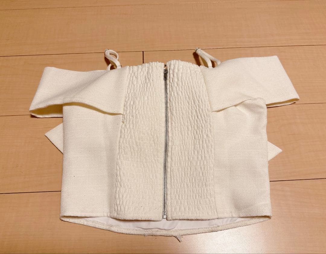 ツイードリボンオフショルトップス