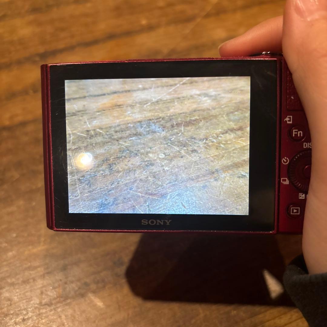 デジカメ　充電の線あり　動作確認済み