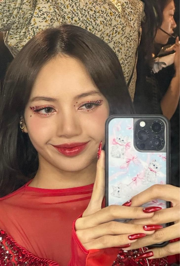 wild flower iPhone13ケース　BLACKPINK LISA使用