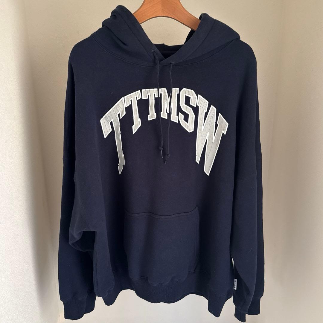 TTTMSW college LOGO hoodie Mサイズ ネイビー