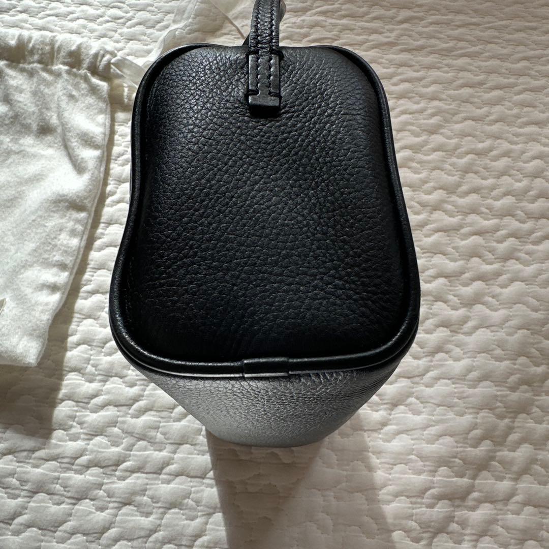 最終価格　THE ROW　90's Bag　レザー　ブラック