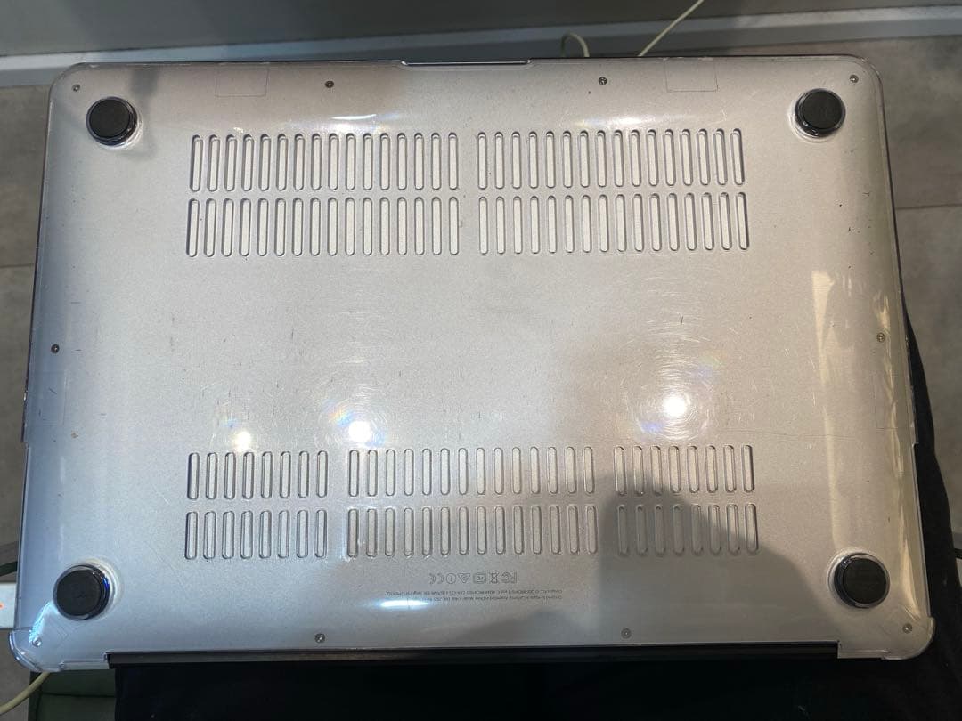 MacBook Air15 8GB 120GB 13.3インチ