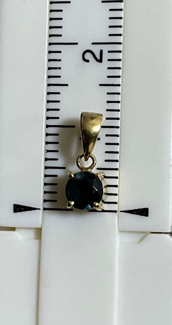 k18 カラーチェンジ　ガーネット