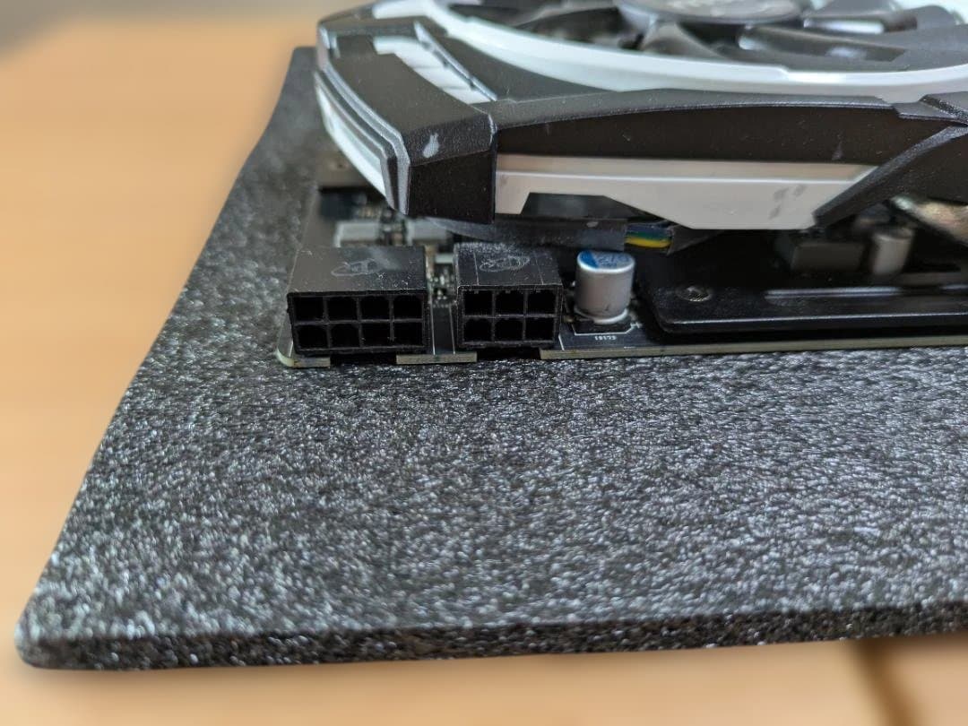 グラフィックボード・グラボ・ビデオカード MSI GeForce GTX 1070 Ti ARMOR 8G