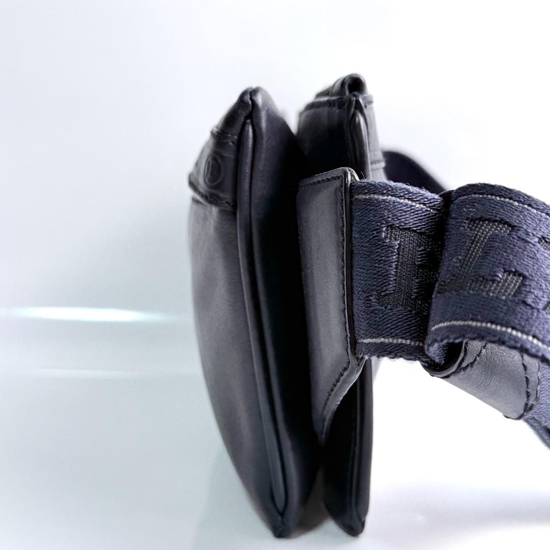 美品 バリー レザー ボディバッグ トレインスポッティング バムバッグ