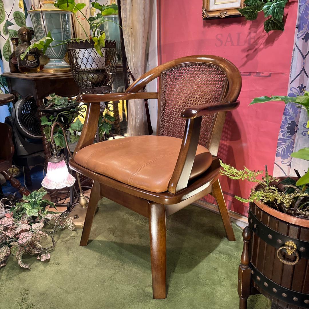 Lオールド　マルニ　クラッシック　アンティーク　３６０度　回転チェア