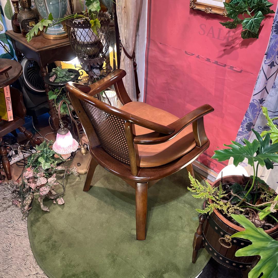 Lオールド　マルニ　クラッシック　アンティーク　３６０度　回転チェア