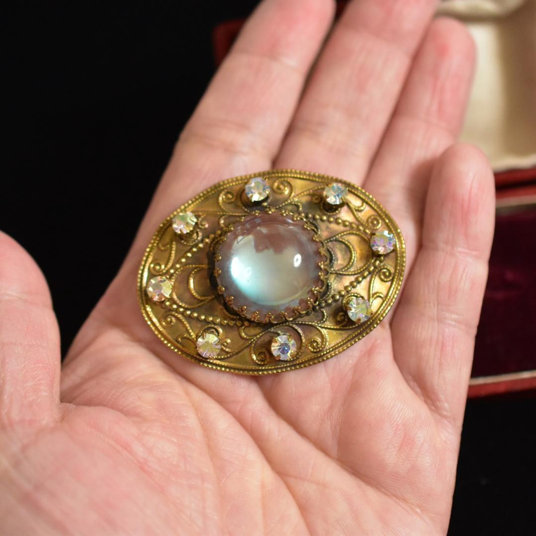 検索サフィレット 大粒サファリーンのブローチ ヴィンテージ