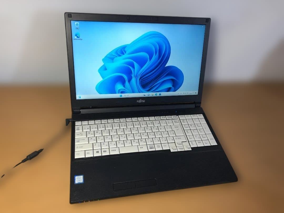 Windowsノート本体 LIFEBOOK A577/R Corei5 8GBSSD258GB Win11