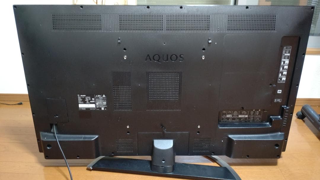 送料込み！シャープ　AQUOS　50インチ　 液晶テレビ　LC-50U45